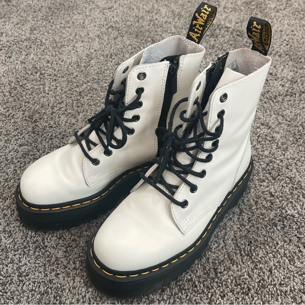 White platform Doc Martens. Size 6. Worn once, perfect condition.